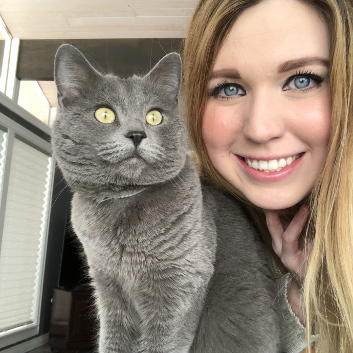 Compassionate Cat Sitter In Winston