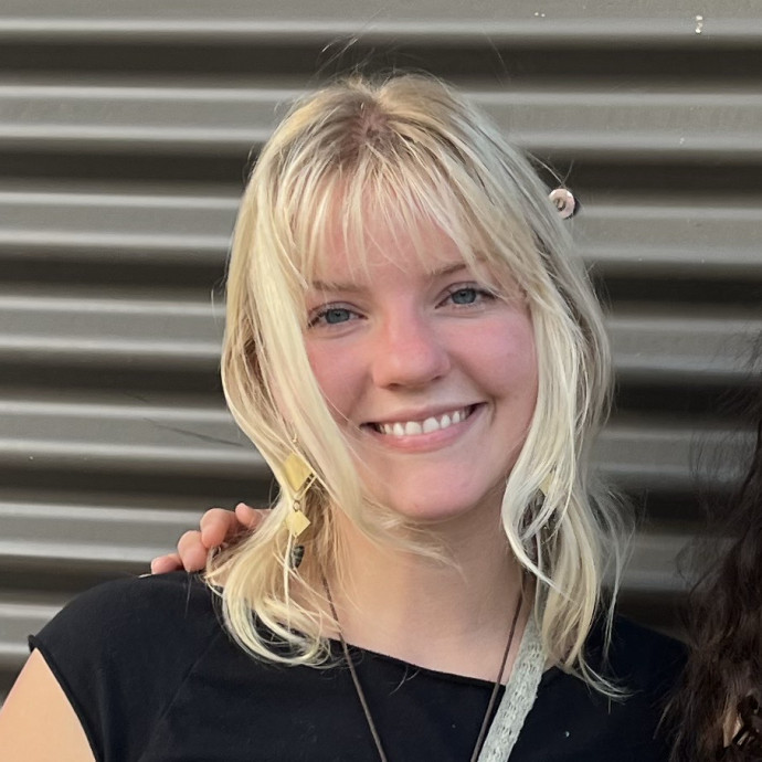 Reliable Recently Graduated Bend Catsitter