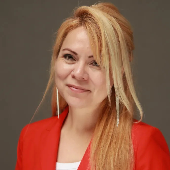 Maria D T.