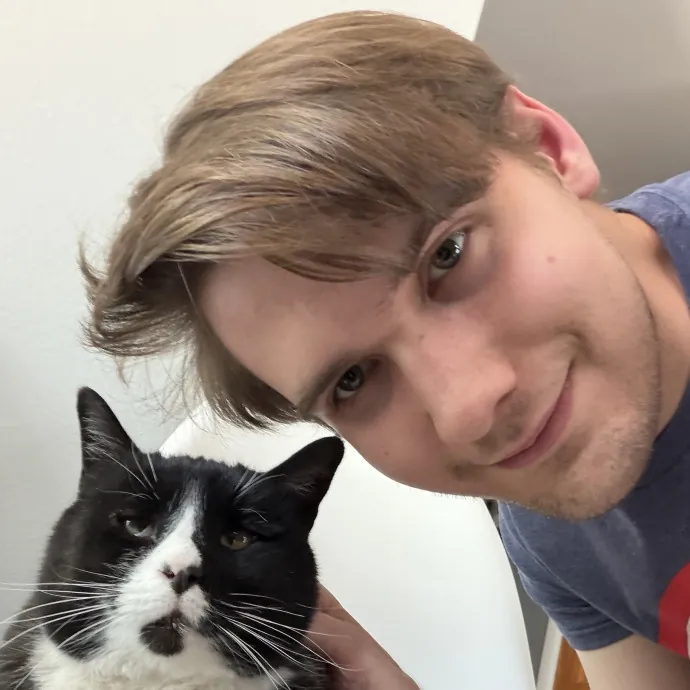 Energetic Cat Sitter Gabe Fisher