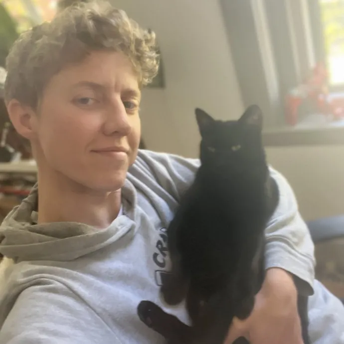 Calm Caring Sitter For Every Cat