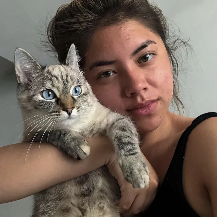 Experienced Cat Mom Sitter