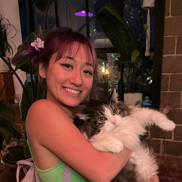Violet's profile