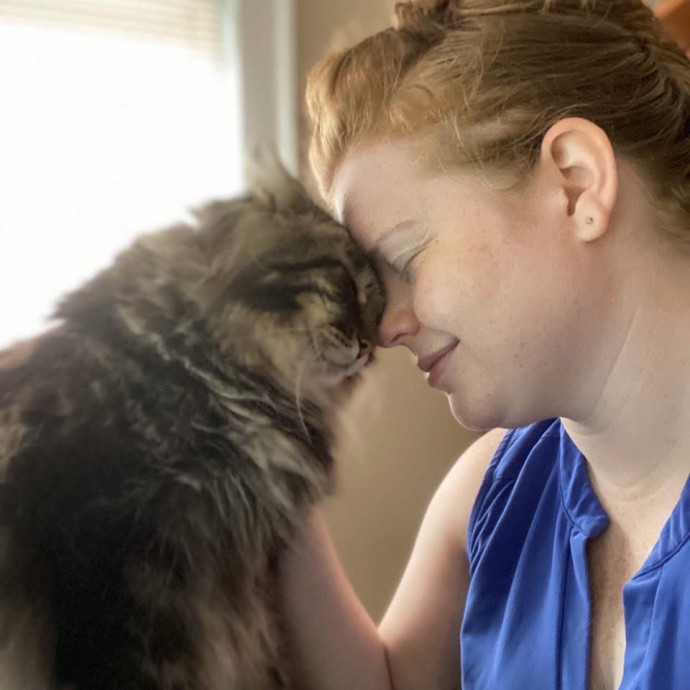 Julie's Purrfessional Cat Care