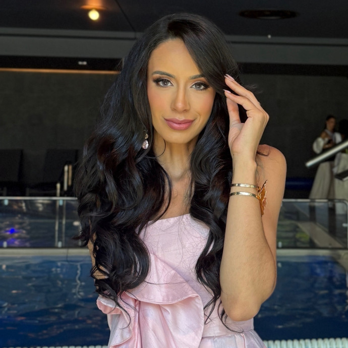 Your Cats New Favorite Human