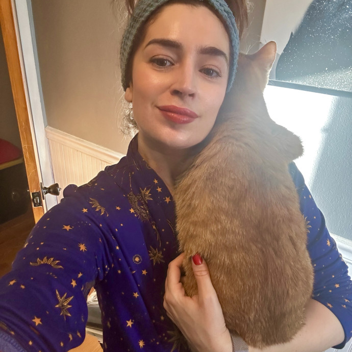Dependable  Experienced Cat Sitter