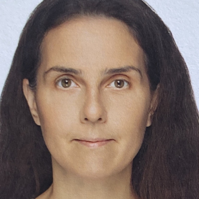 Diligent And Reliable Cat Sitter