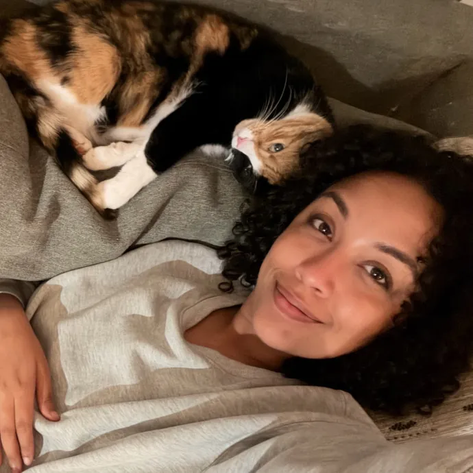 St Louis Cat Sitter And Friend
