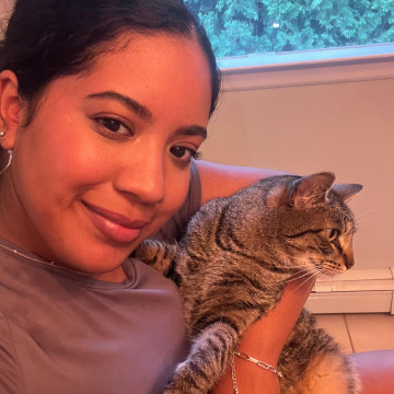 Yasmin's profile