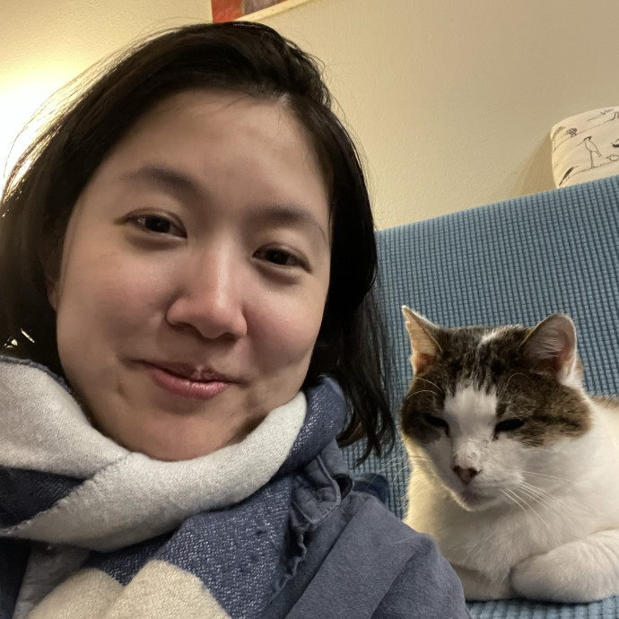 Calm And Attentive Cat Sitter - Purrfectly Caring Playmate