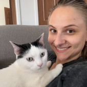 Cat Sitter Vet Tech Student