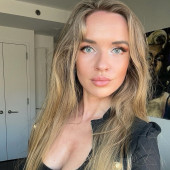 Loving  Reliable Cat Sitter