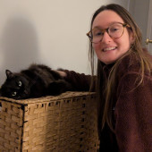 Justine - Gentle And Dynamic Sitter