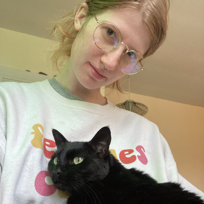 Nellie The Kitty Lover