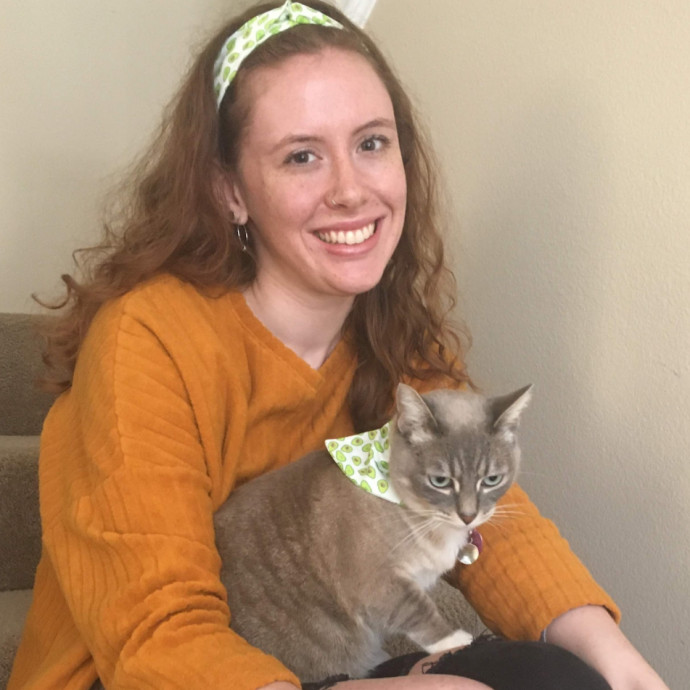 Kat Sits 