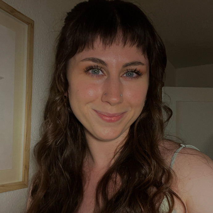 Compassionate And Attentive Sitter Compassionate And Attentive Sitter