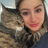 Loving And Reliable Cat Mom