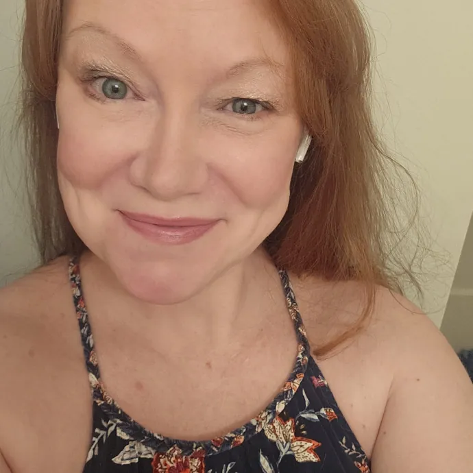 Cat Lover And Veterinarian Nurse