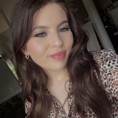 Experienced Cat Sitter You Can Trust