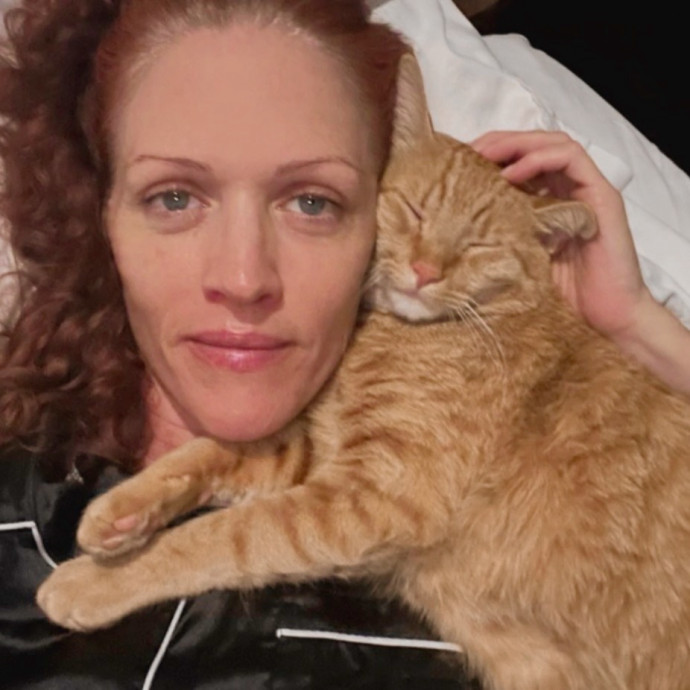 Kristin - Experienced Cat Mom Who Cares