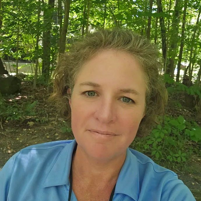 Jennifer J.