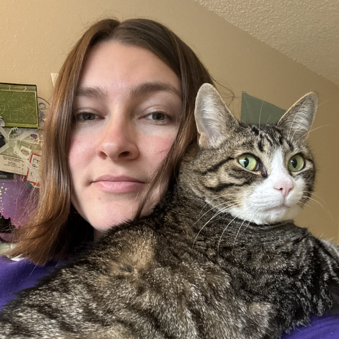 Experienced Pet Sitter And Cat Mom