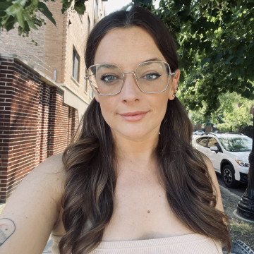 Dana's profile