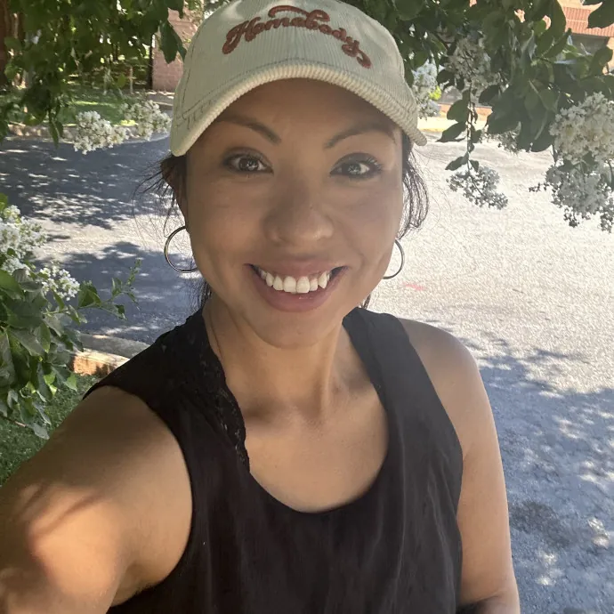 Nicole E.