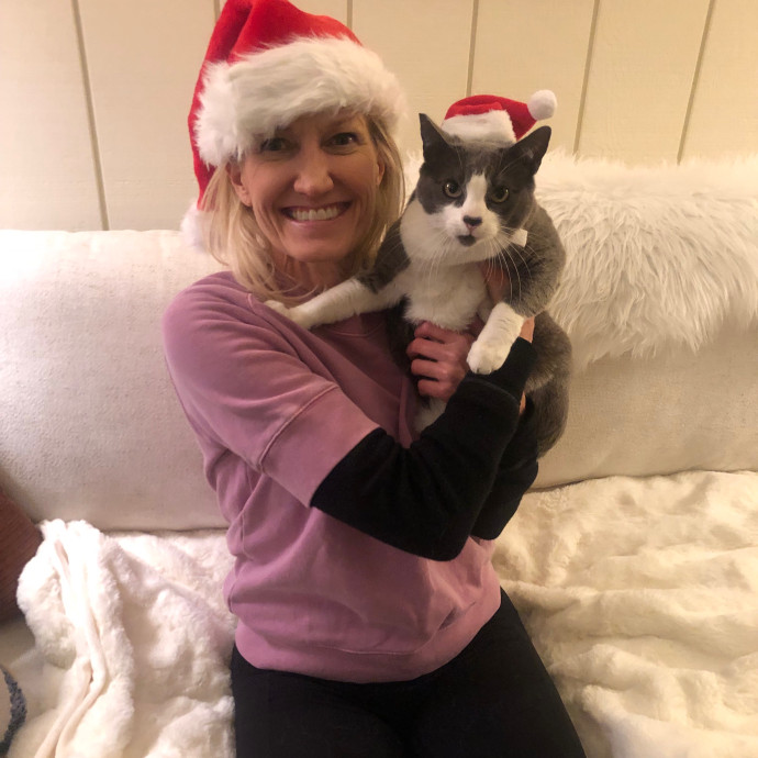 Loving Cat Mom - All Kitties Are Special Loving Cat Mom - All Kitties Are Special