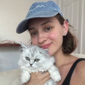 Hi I'm Taylor Your Next Cat Sitter