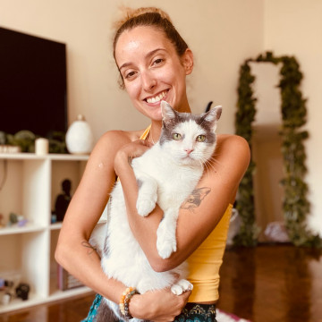 Sydney's profile