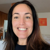 Cat Sitter From Italy With Love