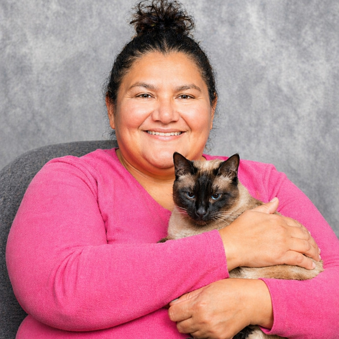 Calm  Caring Cat Sitter You Trust