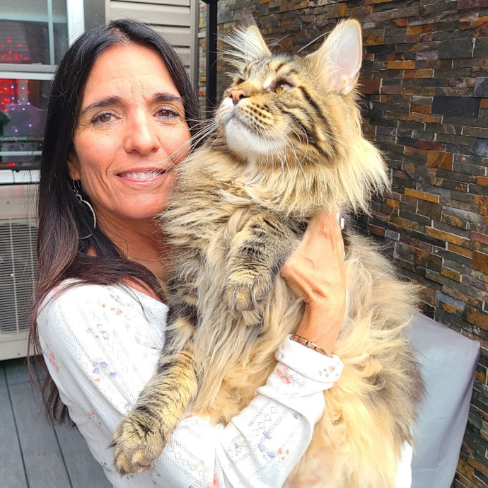 Compassionate Trusted Cat Mom