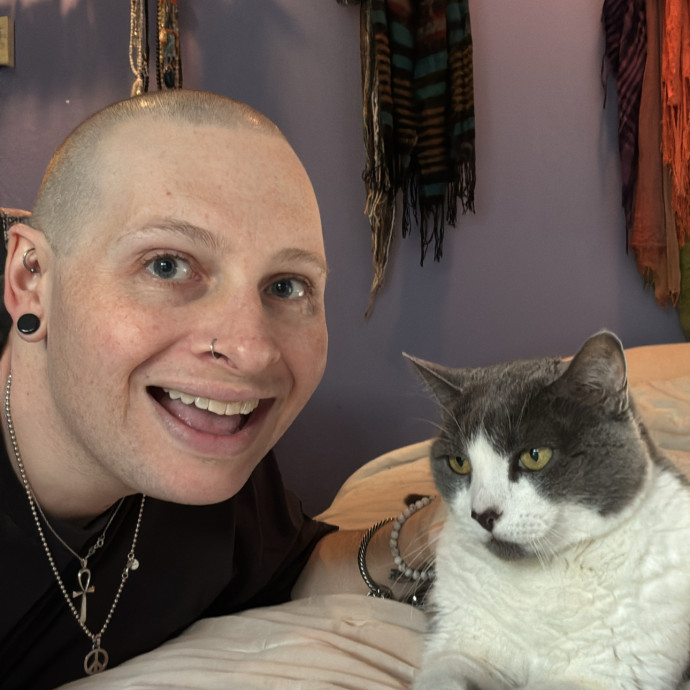 Loving Cat Owner Looking To Cat Sit