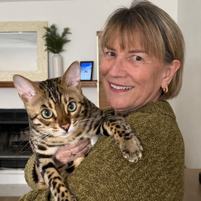 Loving Reliable Cat Care In Your Home