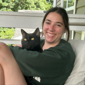 Play And Pets - Katie