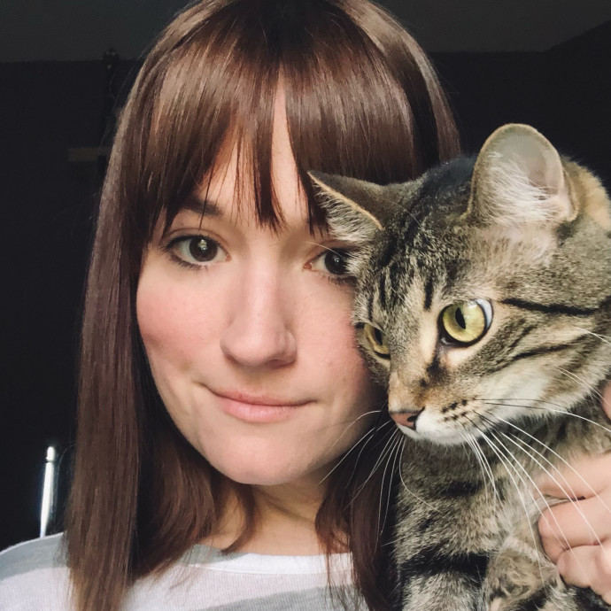 Childless Cat Lady Caitlin