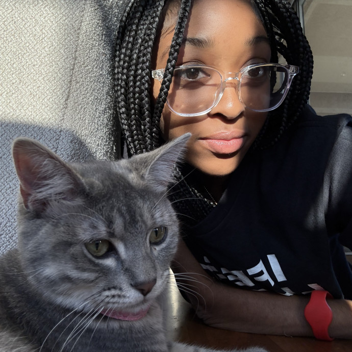 Experienced  Caring Cat Enthusiast