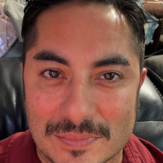 Cat Dad Looking For Feline Friends