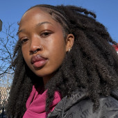 Calm And Communicative Cat Sitter