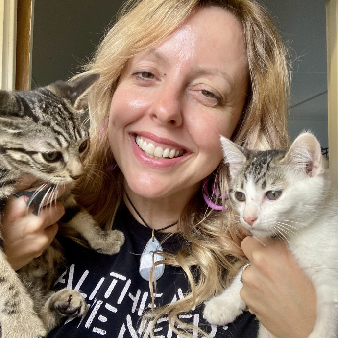 For Devine Felines For Devine Felines