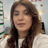 Caring Cat Sitter You Can Trust