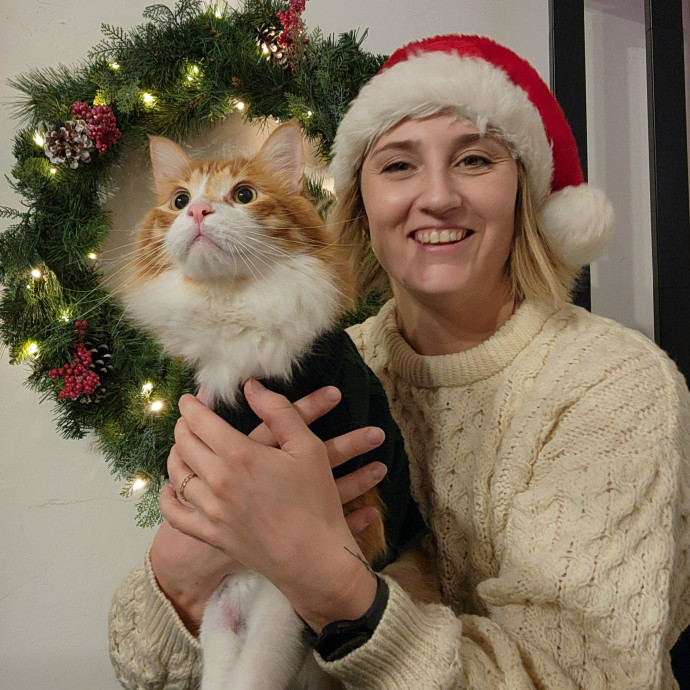 Passionate Cat-Care Specialist