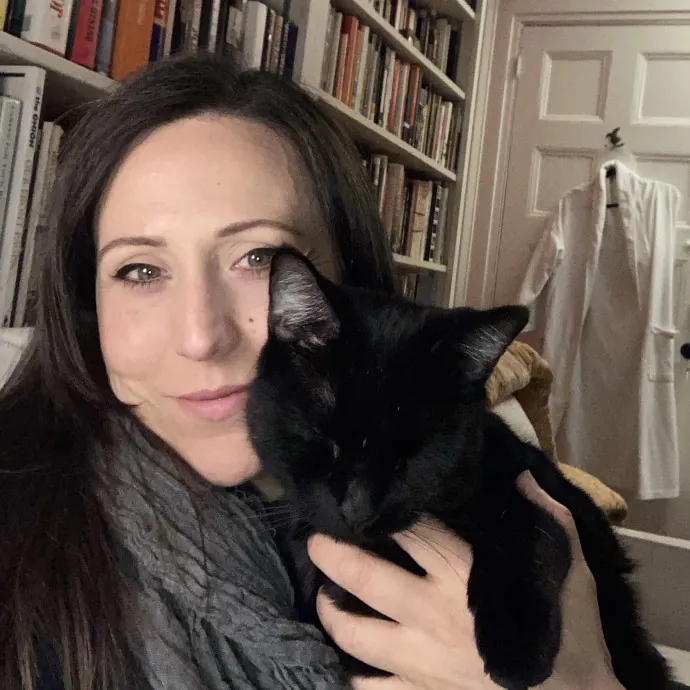 Vet Tech Cat Sitter Expert Medical Care