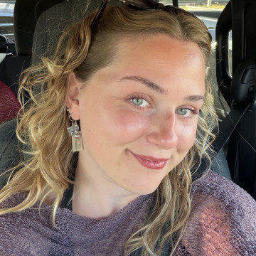 Erin's profile