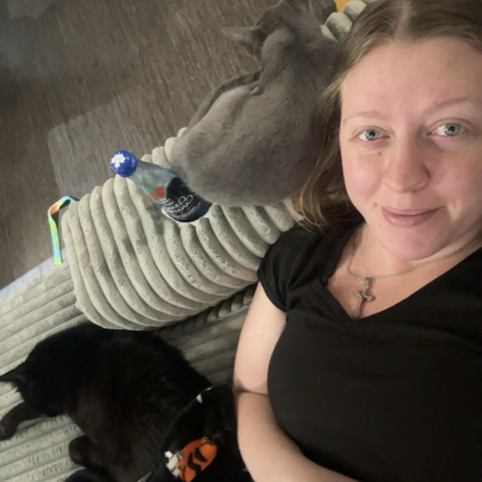 Your Cat's Favorite Sitter