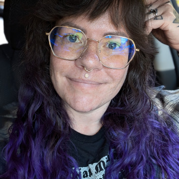 Tracy's profile