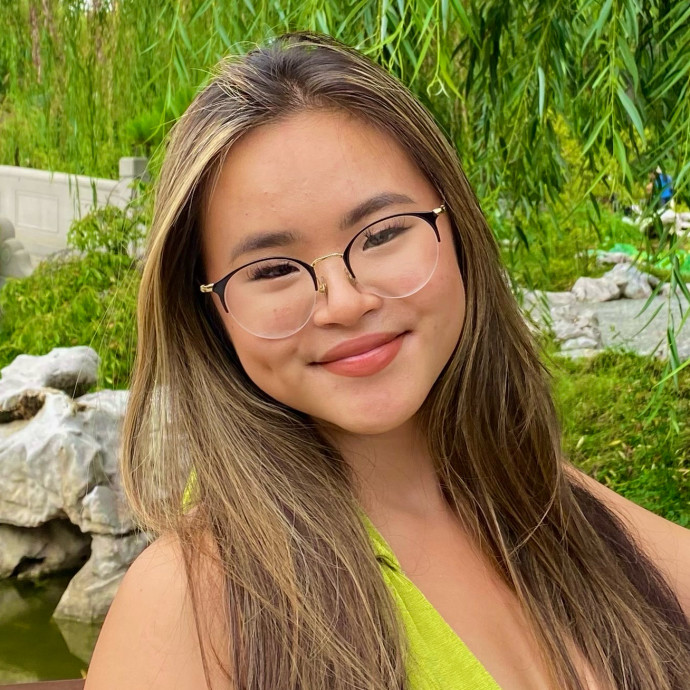 Compassionate Experienced Cat Sitter Compassionate Experienced Cat Sitter