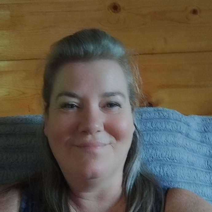 Experienced Sitter For Drop-Ins Visits Experienced Sitter For Drop-Ins Visits